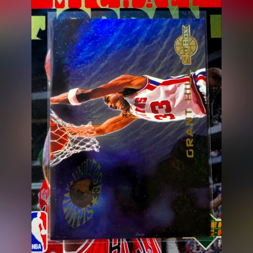 1995 Skybox Grant Hill Slammin' Universe Blue Wave Refractor